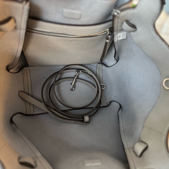 Authentic TORY BURCH Small Romy Tote Handbag Crossbody, Light Granite - Picture 8 of 15